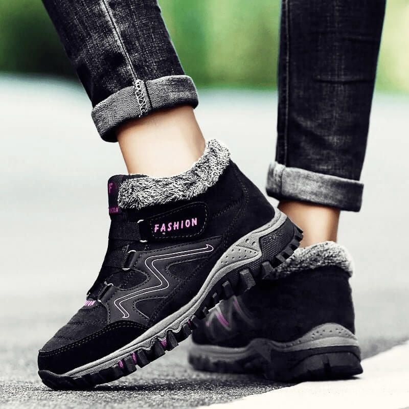 OCW Women Snowy Villi Leather Waterproof Ankle Boots & Super Warm Winter Boots OCWShoes
