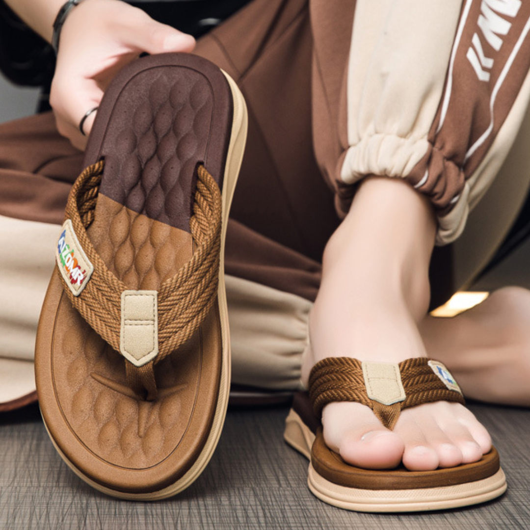OCW Men Sandals Comfortable Flip-flops Summer Beach Anti-slip Soft Soles Casual Walking OCWShoes