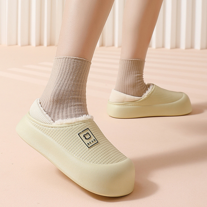 OCW Women Winter Slippers Comfortable Ultra-soft Fur Wide Toe Box Winter Casual Home Sandals