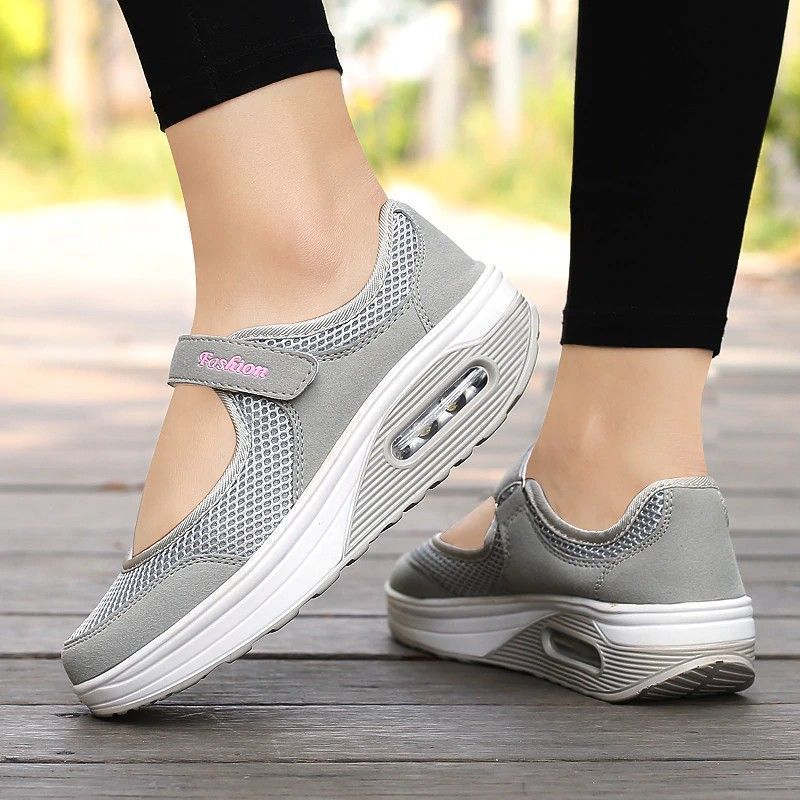 OCW Women Stretchable Breathable Lightweight Walking Nurse Shoes