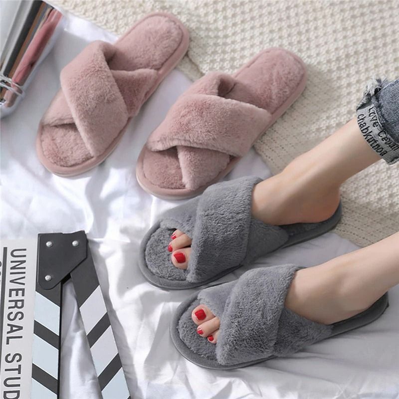 OCW House Slippers Women Soft Faux Fur Flat Keep Warm Winter Plus Plush Slides