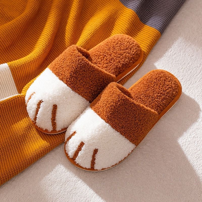 OCW Winter Indoor Slippers Cute Cat Paw Women Furry Plus Warm Soft Slides