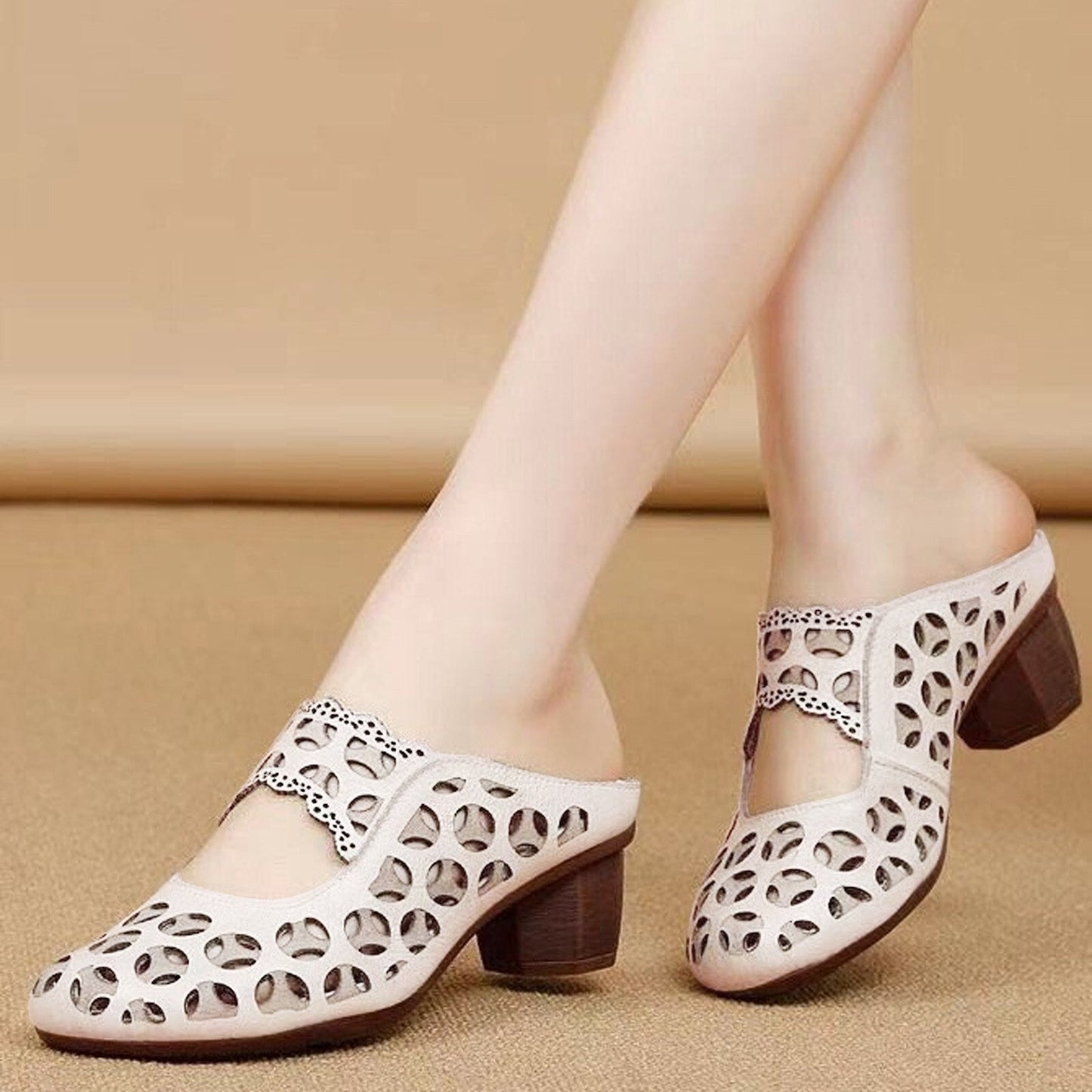 OCW Summer Women PU Leather Clogs Round Head Retro Hollow Breathable Shoes