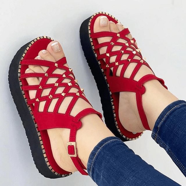 OCW Best Walking Sandals For Women Rivet Thick Platform Non-slip Chic Summer